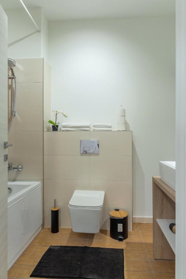 Atlas Unirii: Upscale Flats In The Heart Of Bucharest! Exteriér fotografie