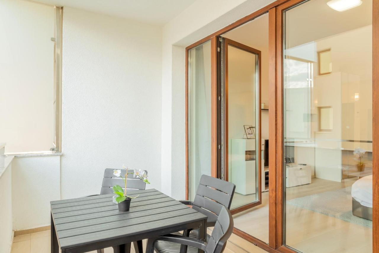 Atlas Unirii: Upscale Flats In The Heart Of Bucharest! Exteriér fotografie